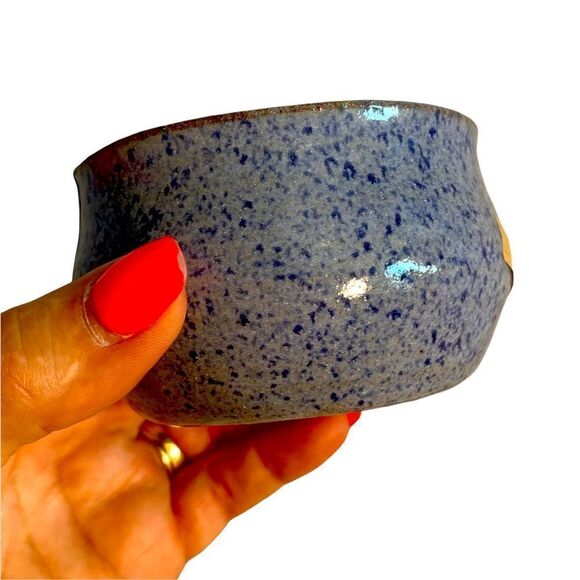 2 NESTING POTTERY BOWLS ARTIST SIGNED NOVA‎ SCOTIA - Picture 3 of 10